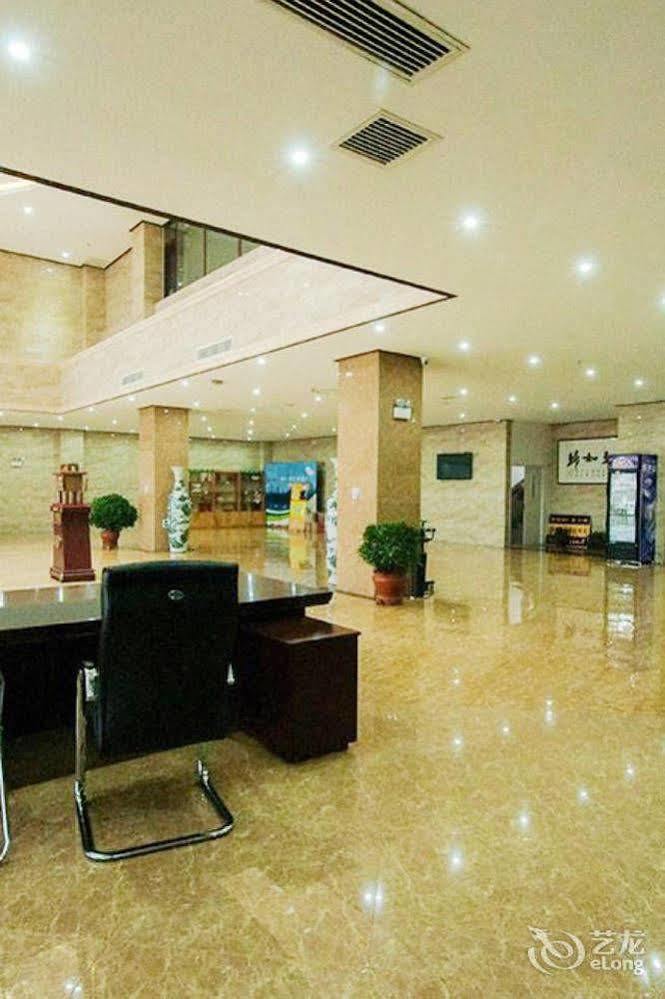 Splendid Oriental Business Hotel Tianjin Extérieur photo